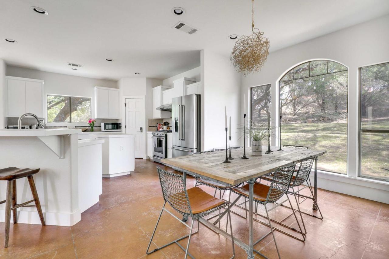 Austin Getaway With Shaded Private Pool And Bbq Villa Bagian luar foto