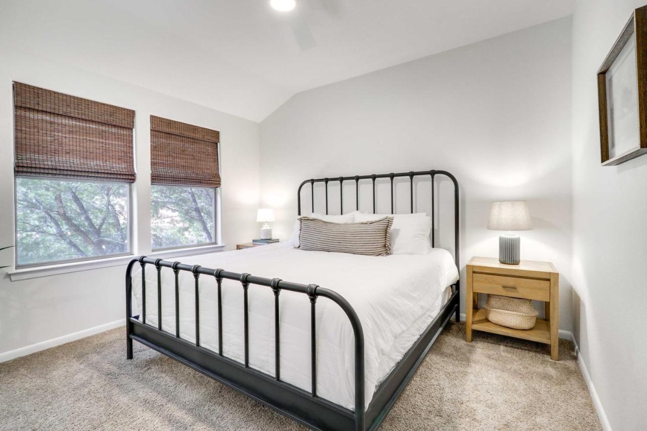 Austin Getaway With Shaded Private Pool And Bbq Villa Bagian luar foto