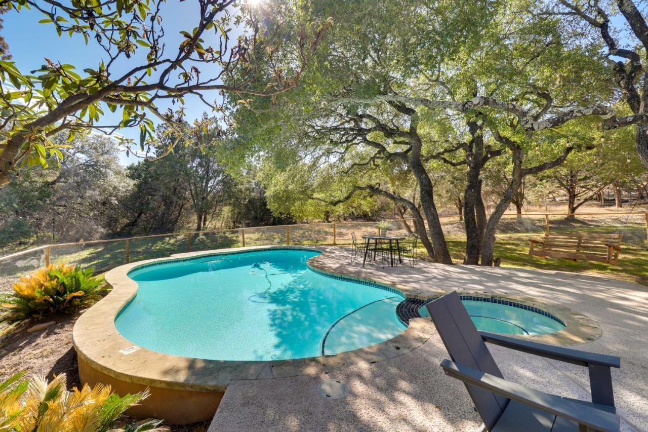 Austin Getaway With Shaded Private Pool And Bbq Villa Bagian luar foto