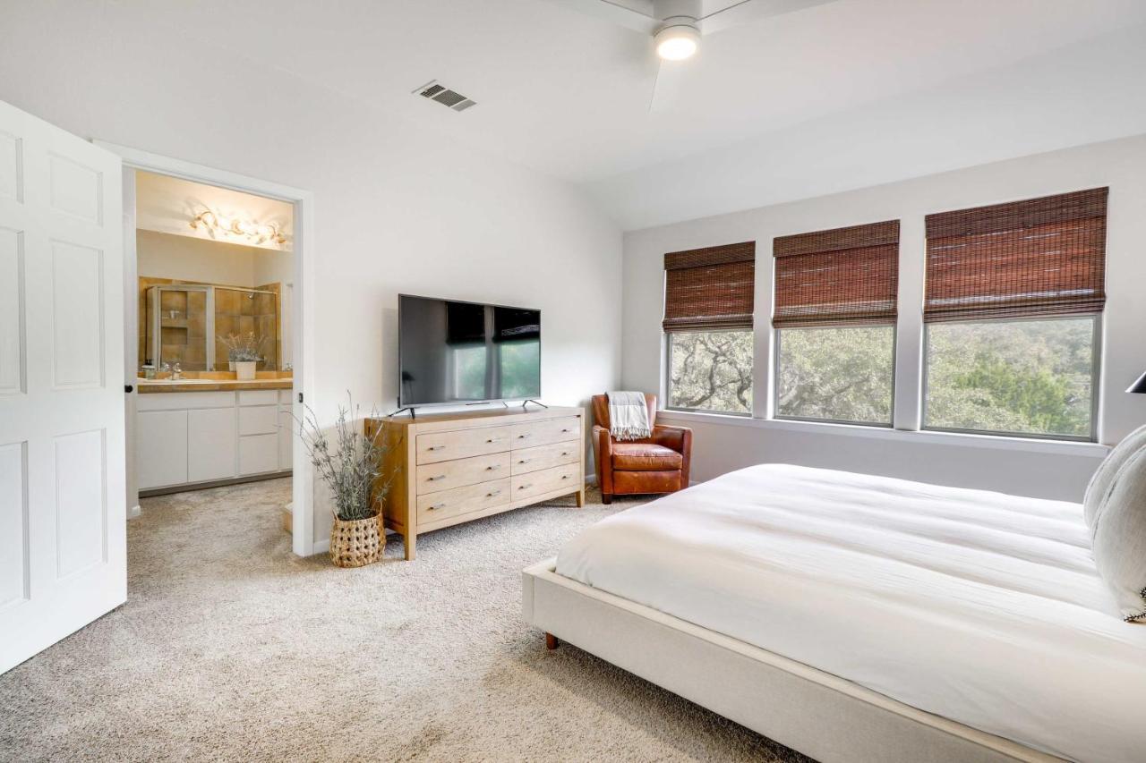 Austin Getaway With Shaded Private Pool And Bbq Villa Bagian luar foto