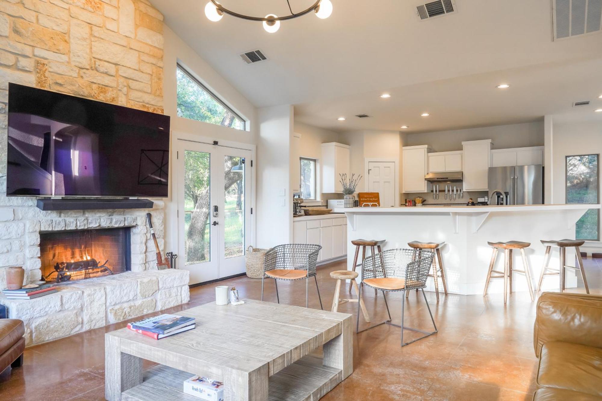 Austin Getaway With Shaded Private Pool And Bbq Villa Bagian luar foto